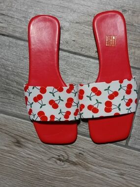 Women’s Red Cherry-Print Slide Sandals